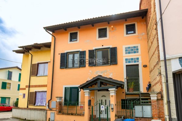 appartamento in vendita a Santena