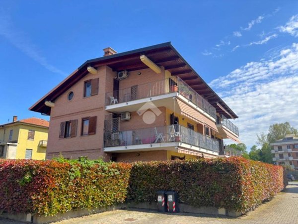 appartamento in vendita a Santena