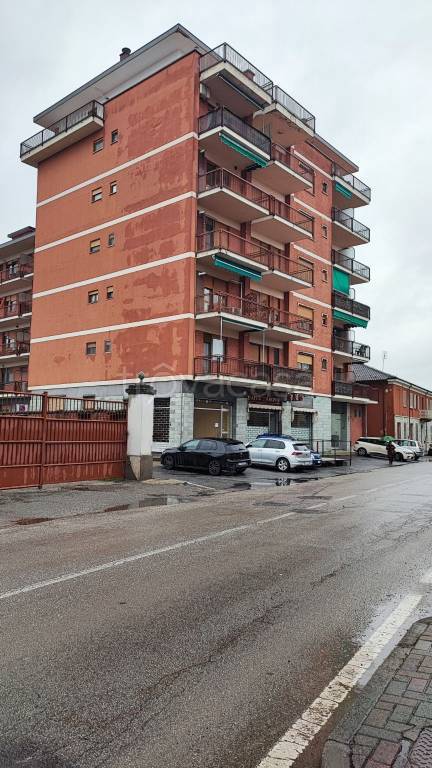 appartamento in vendita a Santena