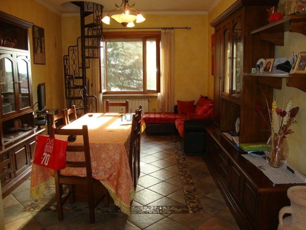 appartamento in vendita a Santena