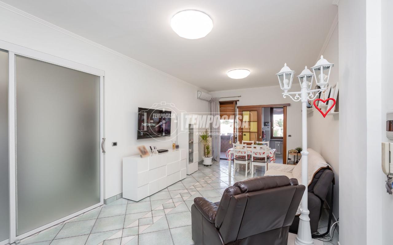 appartamento in vendita a Santena