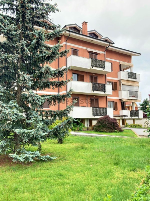 appartamento in vendita a Santena