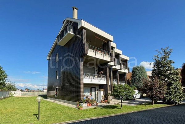 appartamento in vendita a Santena