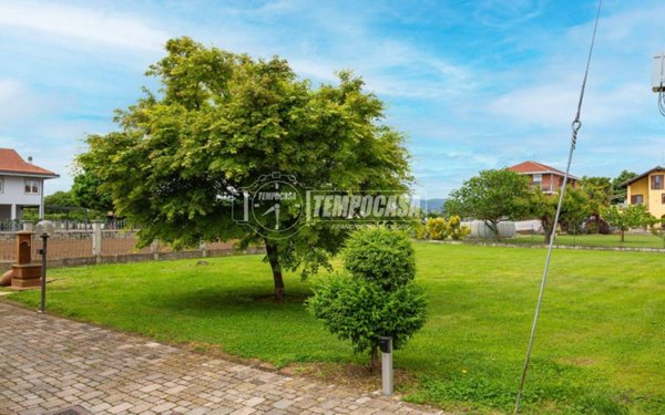 terreno edificabile in vendita a Santena