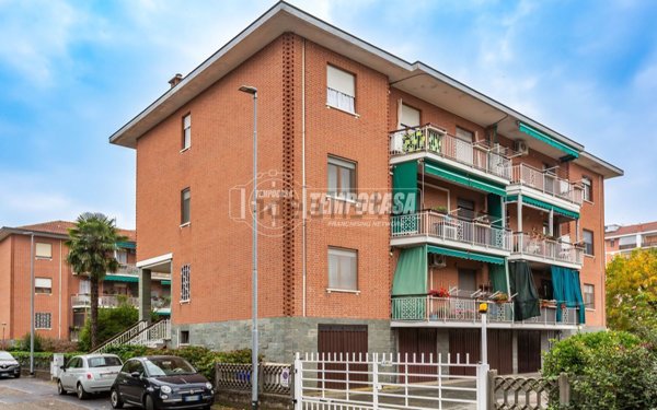 appartamento in vendita a Santena