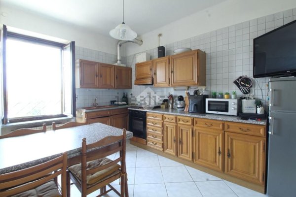 appartamento in vendita a Santena