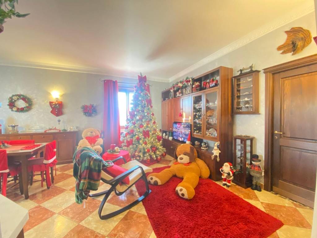 appartamento in vendita a Santena