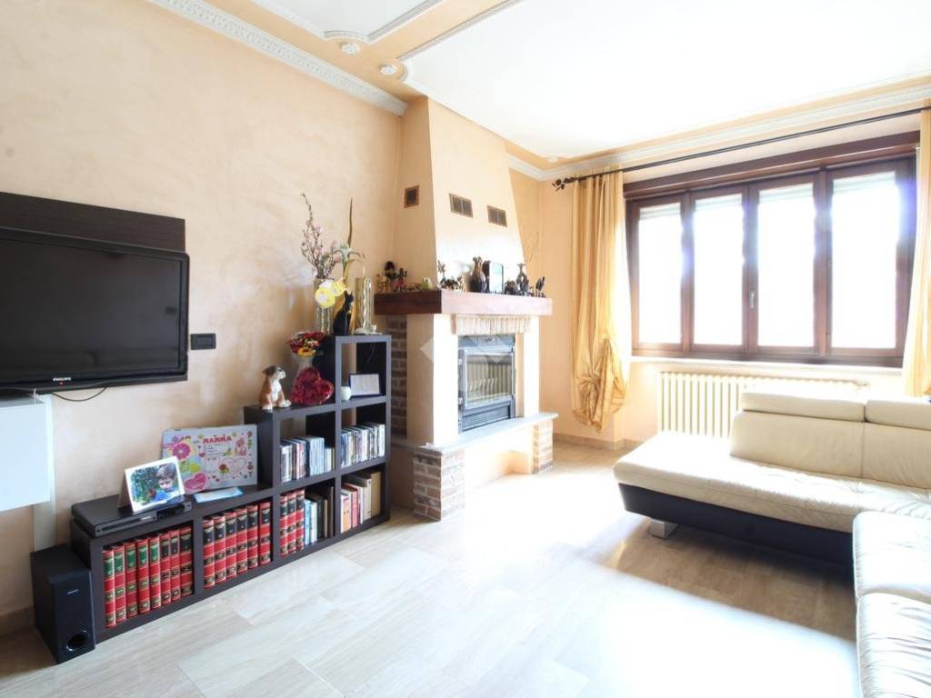 quadrivano in vendita a Santena