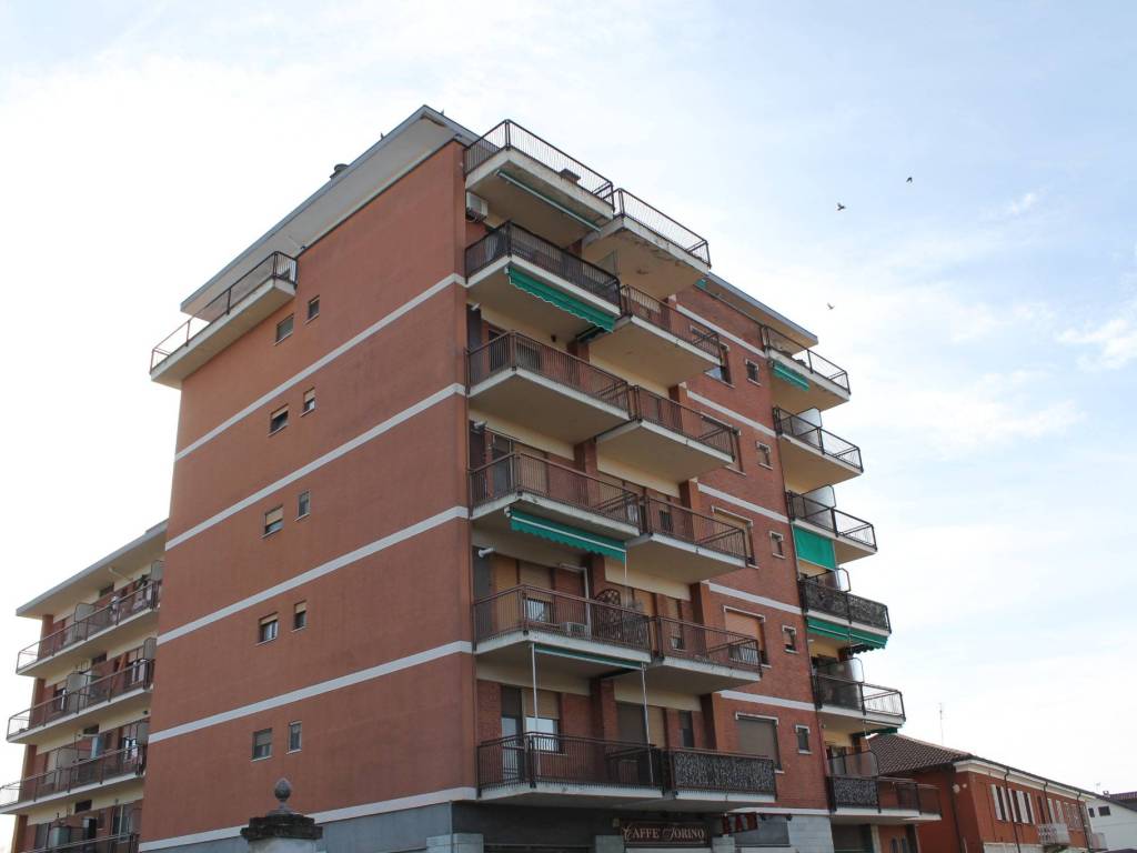 appartamento in vendita a Santena