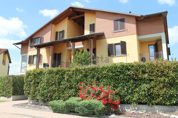 appartamento in vendita a Santena