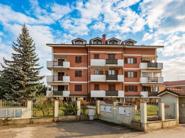 appartamento in vendita a Santena