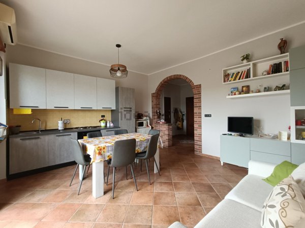 appartamento in vendita a Santena