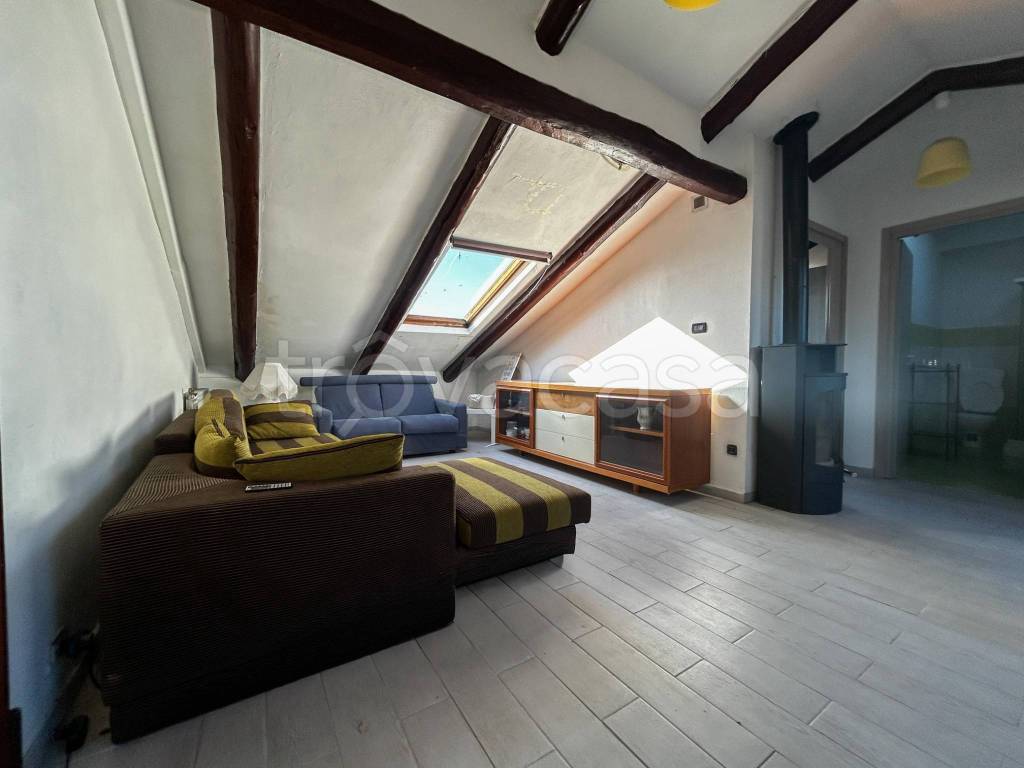 appartamento in vendita a Santena