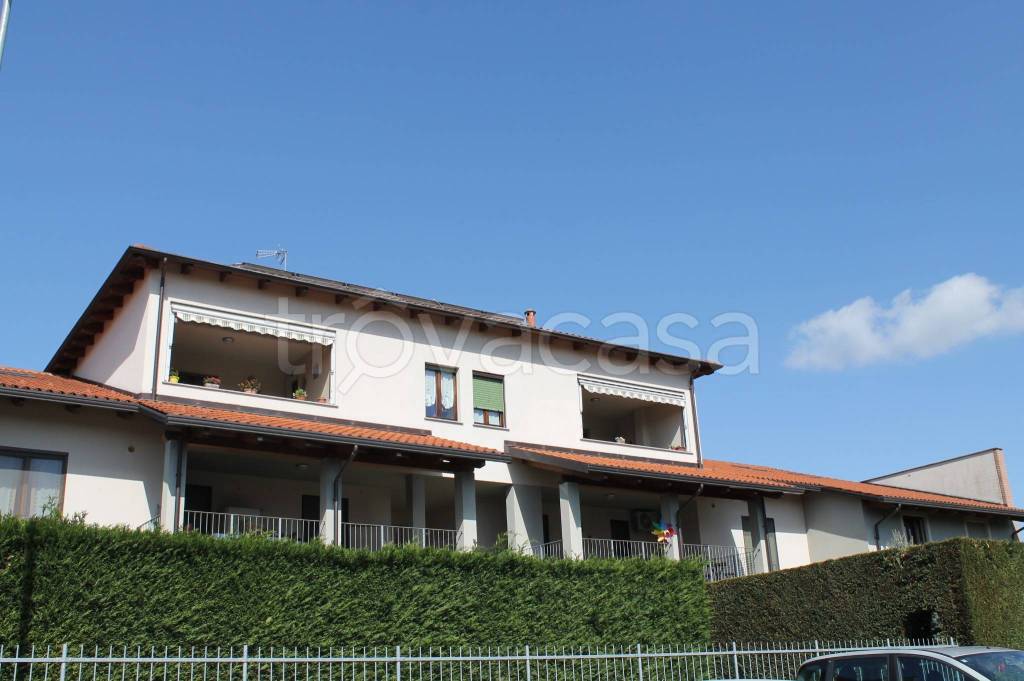 appartamento in vendita a Santena