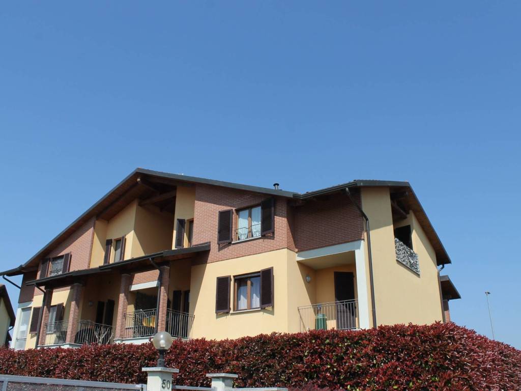 appartamento in vendita a Santena in zona Tetti Busso