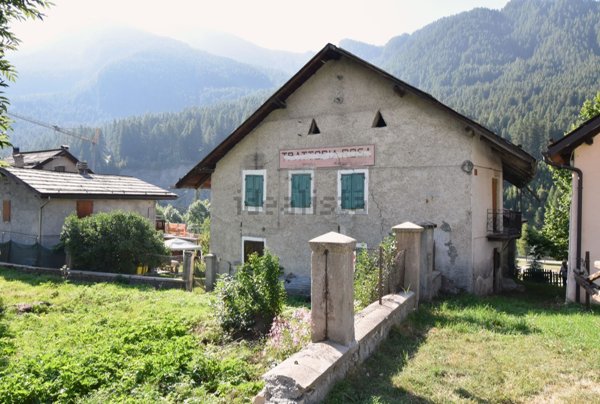 casa indipendente in vendita a Sauze di Cesana in zona Rollieres