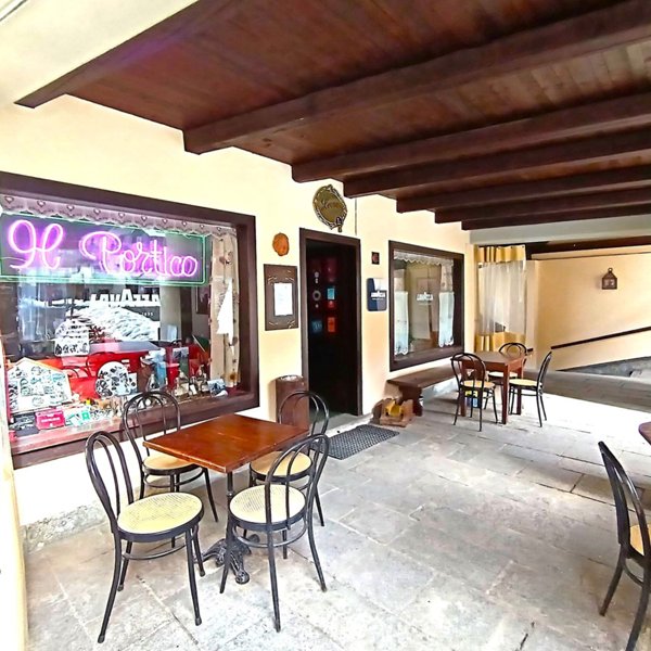 negozio in vendita a Sauze di Cesana