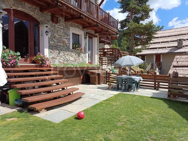 appartamento in vendita a Sauze di Cesana