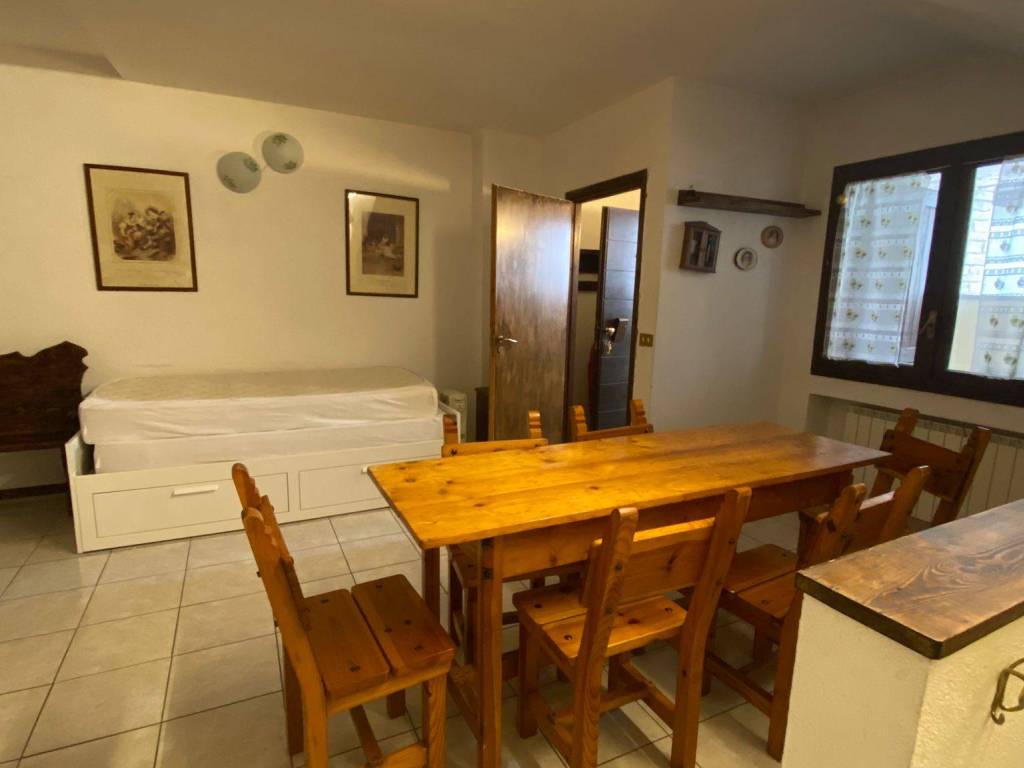 appartamento in vendita a Sauze di Cesana