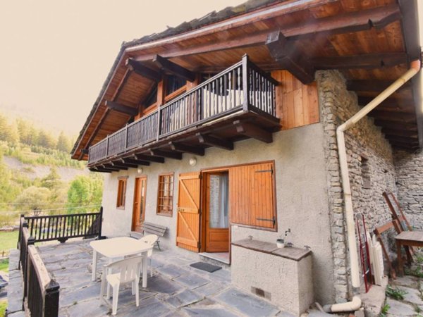 casa indipendente in vendita a Sauze di Cesana in zona Rollieres