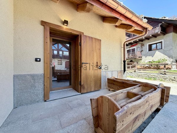 appartamento in vendita a Sauze di Cesana in zona Rollieres