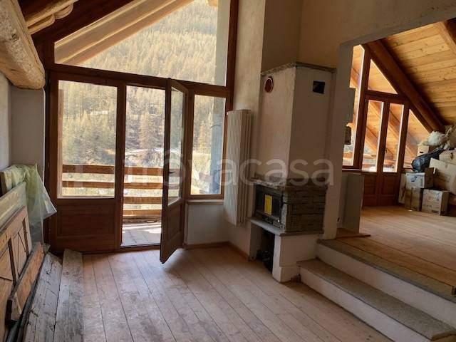 appartamento in vendita a Sauze di Cesana