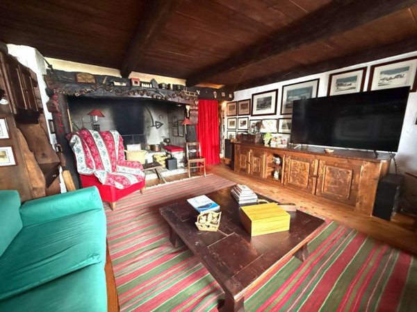 casa indipendente in vendita a Sauze di Cesana
