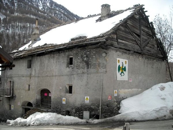 pentavano in vendita a Sauze di Cesana