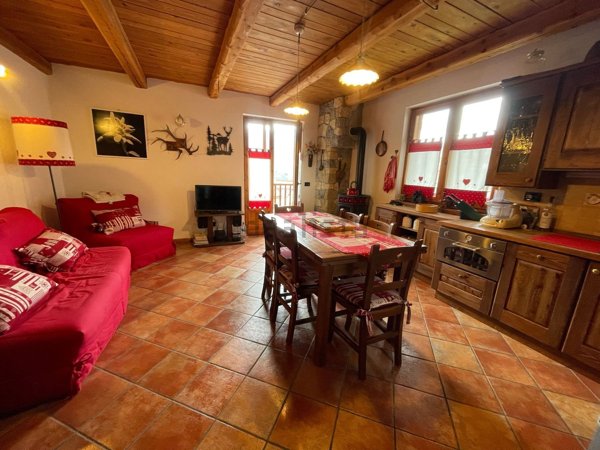 appartamento in vendita a Sauze di Cesana in zona Rollieres