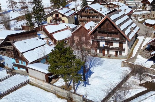 appartamento in vendita a Sauze di Cesana