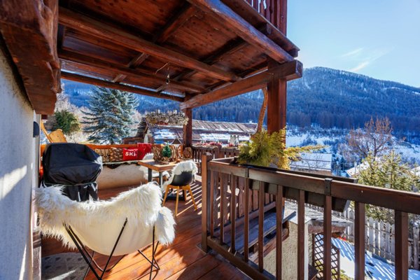 appartamento in vendita a Sauze di Cesana in zona Rollieres