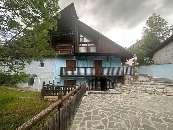 appartamento in vendita a Sauze di Cesana