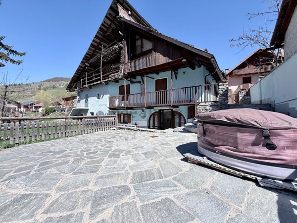 appartamento in vendita a Sauze di Cesana