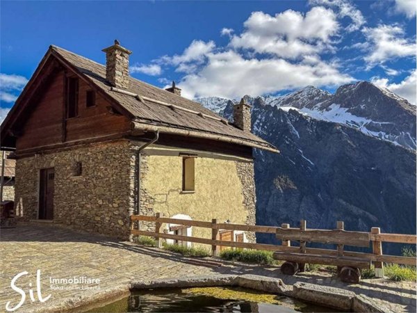 appartamento in vendita a Sauze di Cesana