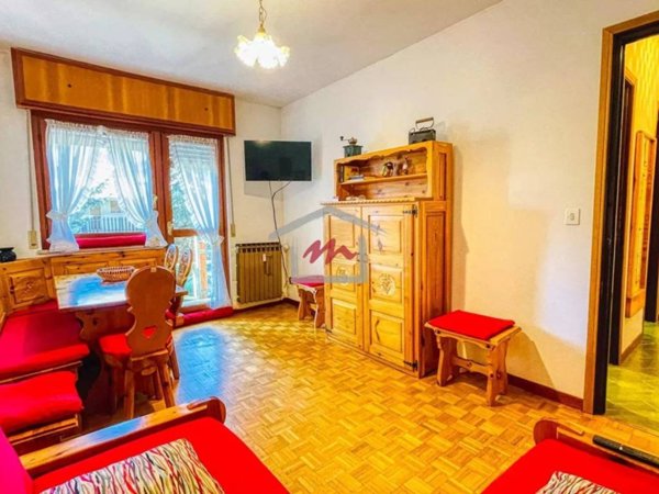 appartamento in vendita a Sauze d'Oulx in zona Jouvenceaux