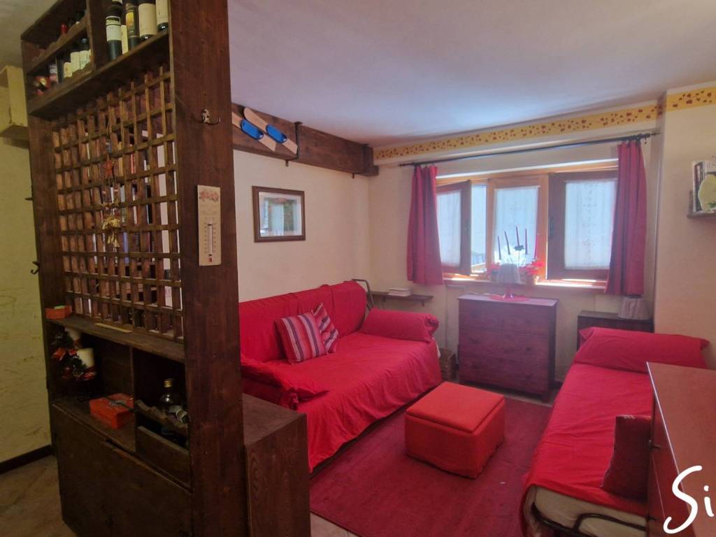 appartamento in vendita a Sauze d'Oulx in zona Jouvenceaux