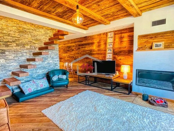 appartamento in vendita a Sauze d'Oulx in zona Jouvenceaux