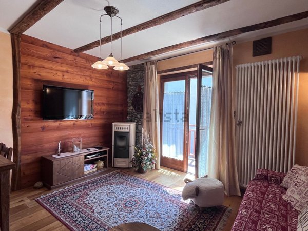 appartamento in vendita a Sauze d'Oulx in zona Jouvenceaux