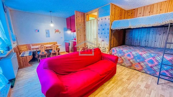 appartamento in vendita a Sauze d'Oulx in zona Jouvenceaux