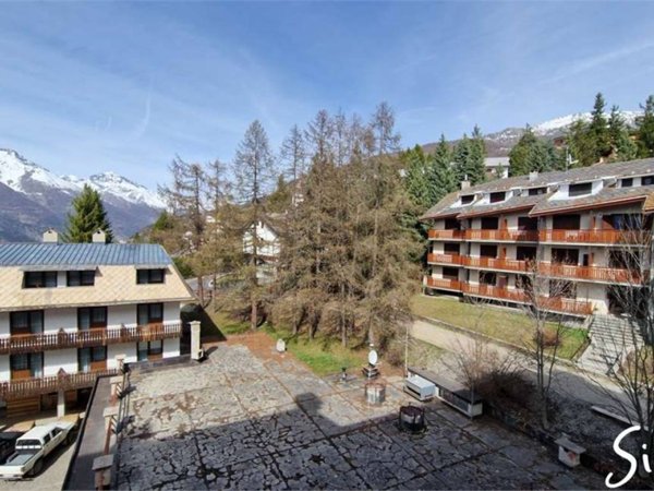 appartamento in vendita a Sauze d'Oulx in zona Sportinia