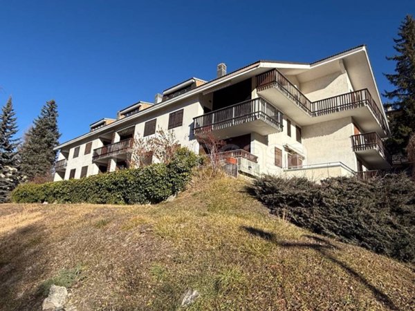 appartamento in vendita a Sauze d'Oulx in zona Sportinia
