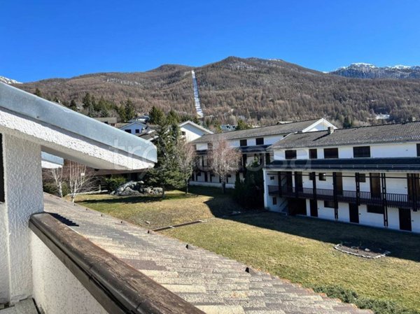 appartamento in vendita a Sauze d'Oulx in zona Jouvenceaux