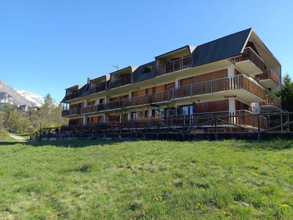 appartamento in vendita a Sauze d'Oulx in zona Jouvenceaux