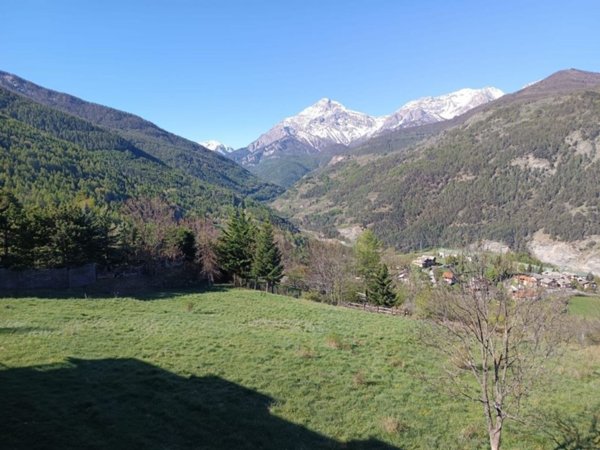 appartamento in vendita a Sauze d'Oulx in zona Jouvenceaux