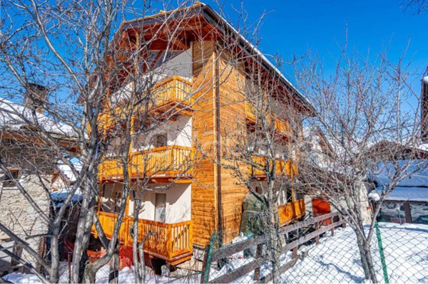 appartamento in vendita a Sauze d'Oulx in zona Monfol