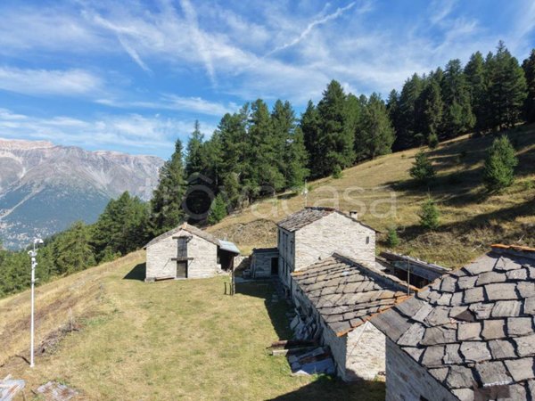 casa indipendente in vendita a Sauze d'Oulx in zona Monfol