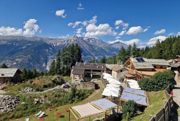 quadrivano in vendita a Sauze d'Oulx in zona Tachier