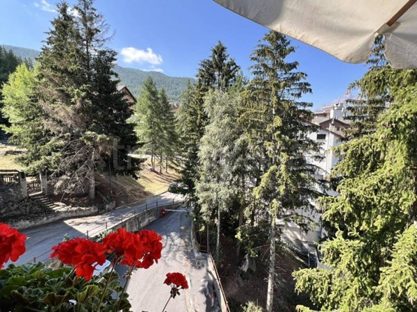appartamento in vendita a Sauze d'Oulx in zona Monfol
