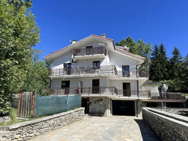 casa indipendente in vendita a Sauze d'Oulx in zona Jouvenceaux