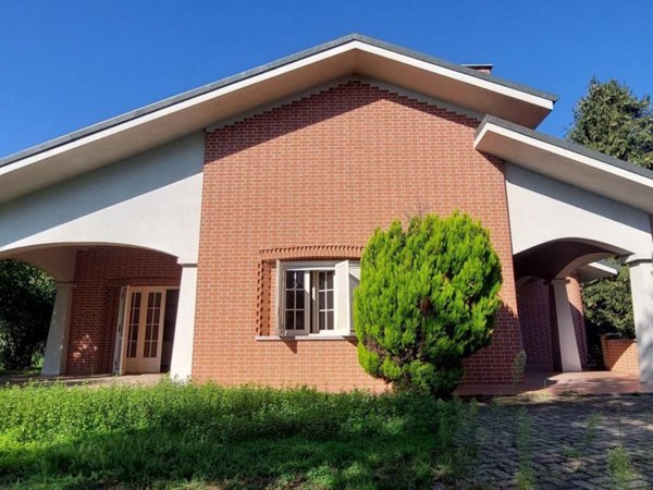 casa indipendente in vendita a Scalenghe in zona Murisenghi